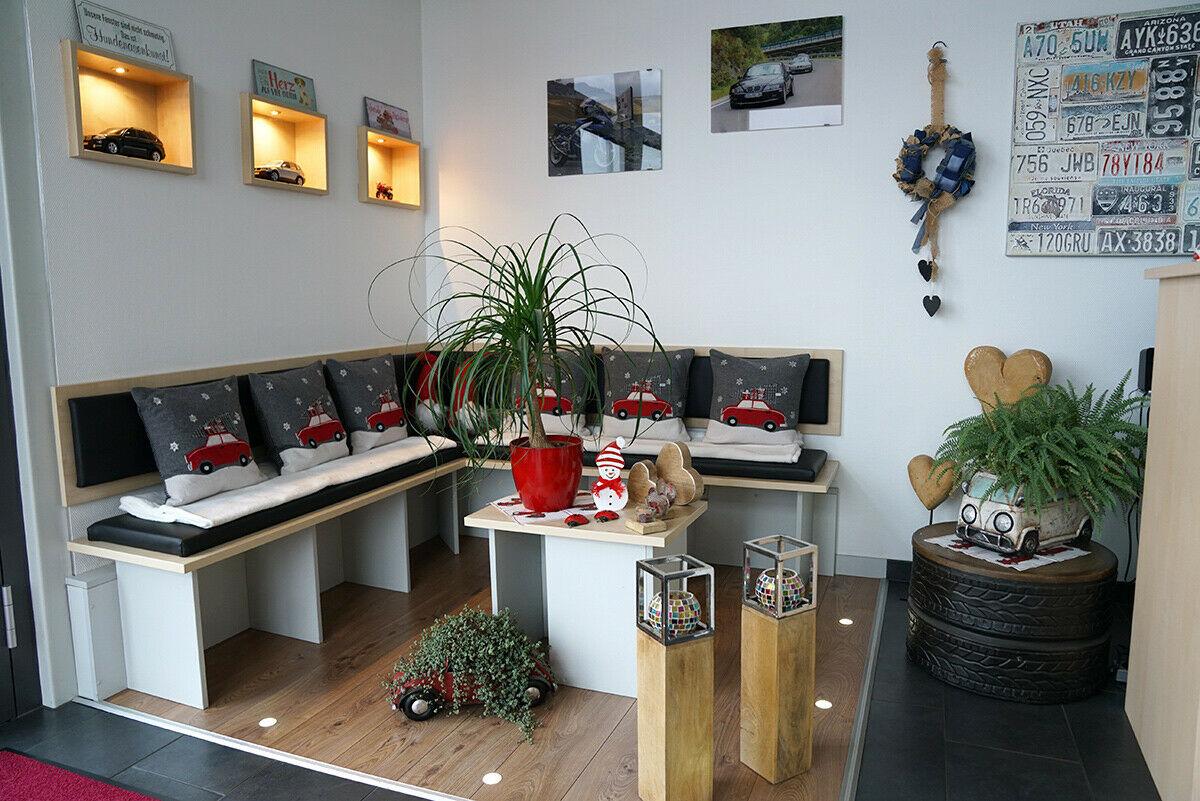 showroom-image-main
