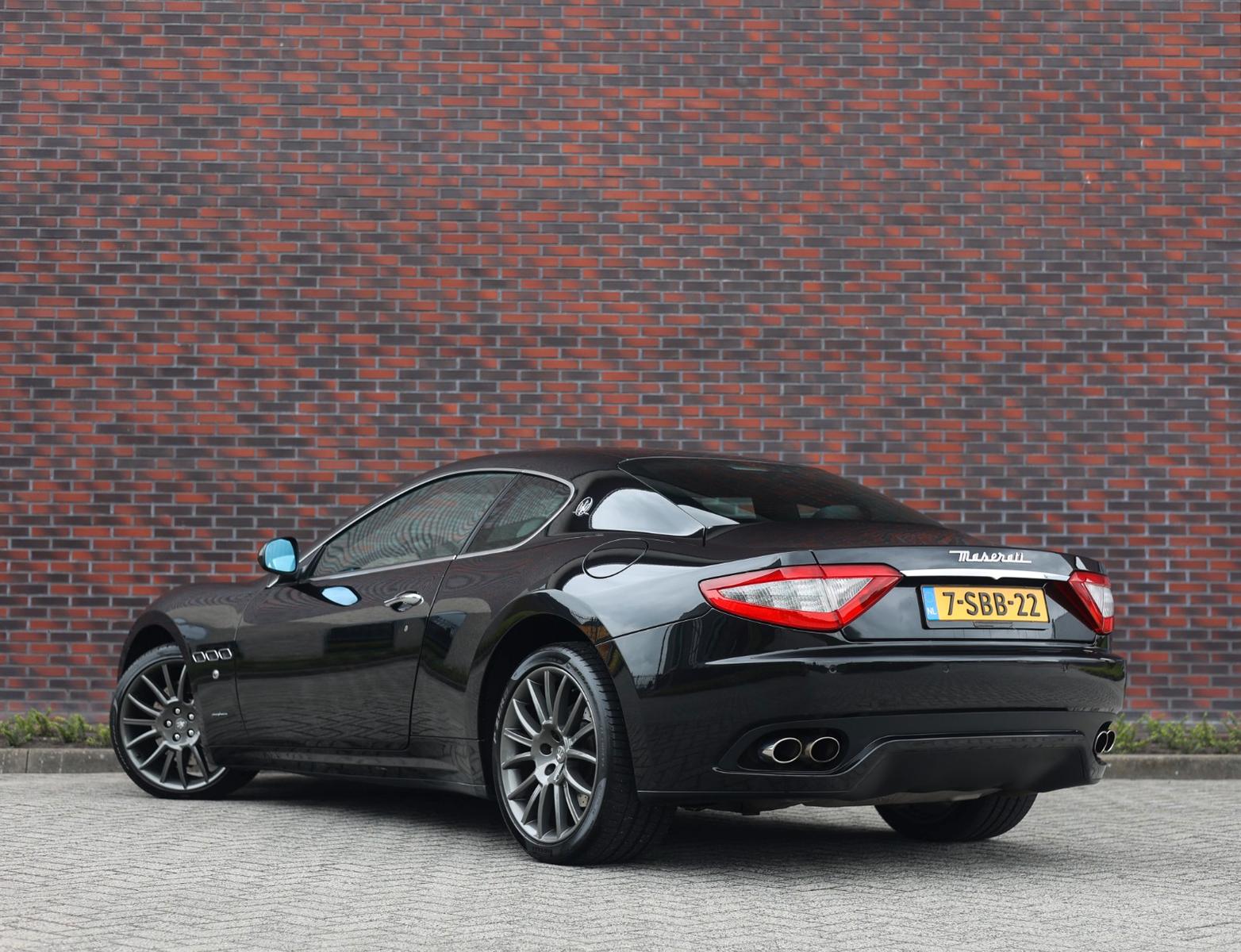 Maserati GranTurismo 4.7 S | Nero Carbonio - Scheckheft