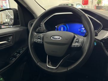 Ford Kuga - 11