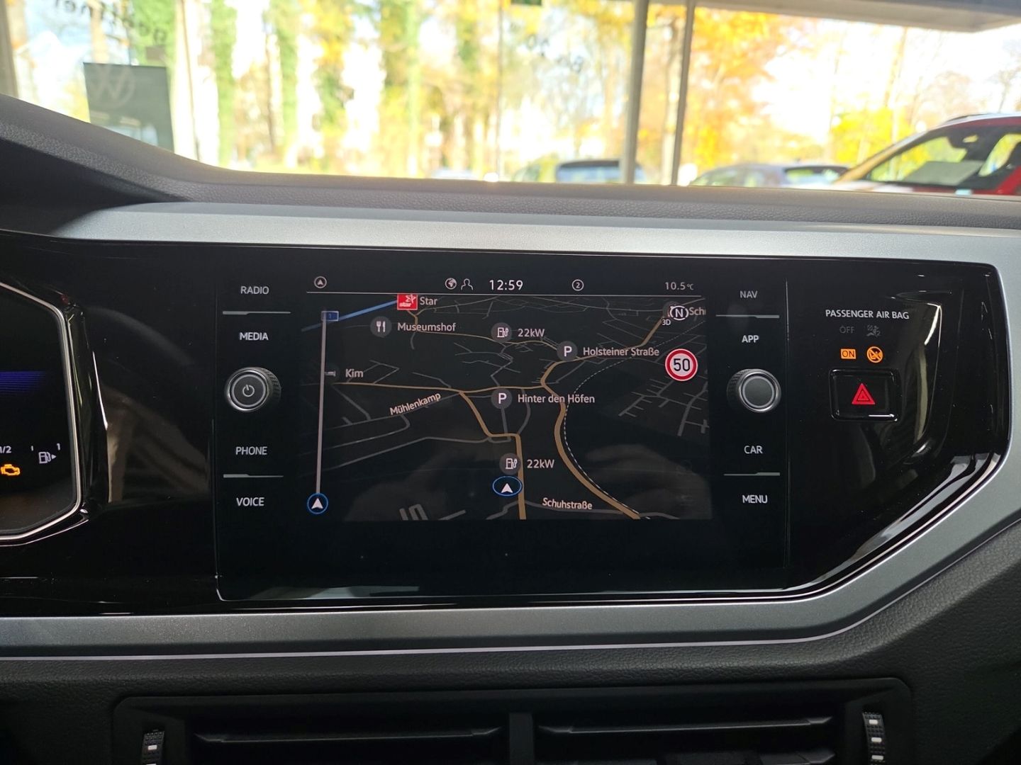 Fahrzeugabbildung Volkswagen Taigo Energy Energy 1.0 TSI AHK-abnehmbar Navi D