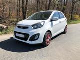 Kia Picanto 1.0 Viele Neuteile, Sitz/Lenkradheizung - Kia Picanto in Wiesbaden