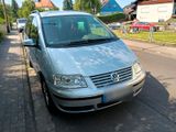 Volkswagen VW Sharan Sportline 1.9 TDI  Export - Volkswagen Sharan mit Diesel-Antrieb: Kleinbus, Automatik, 1.9