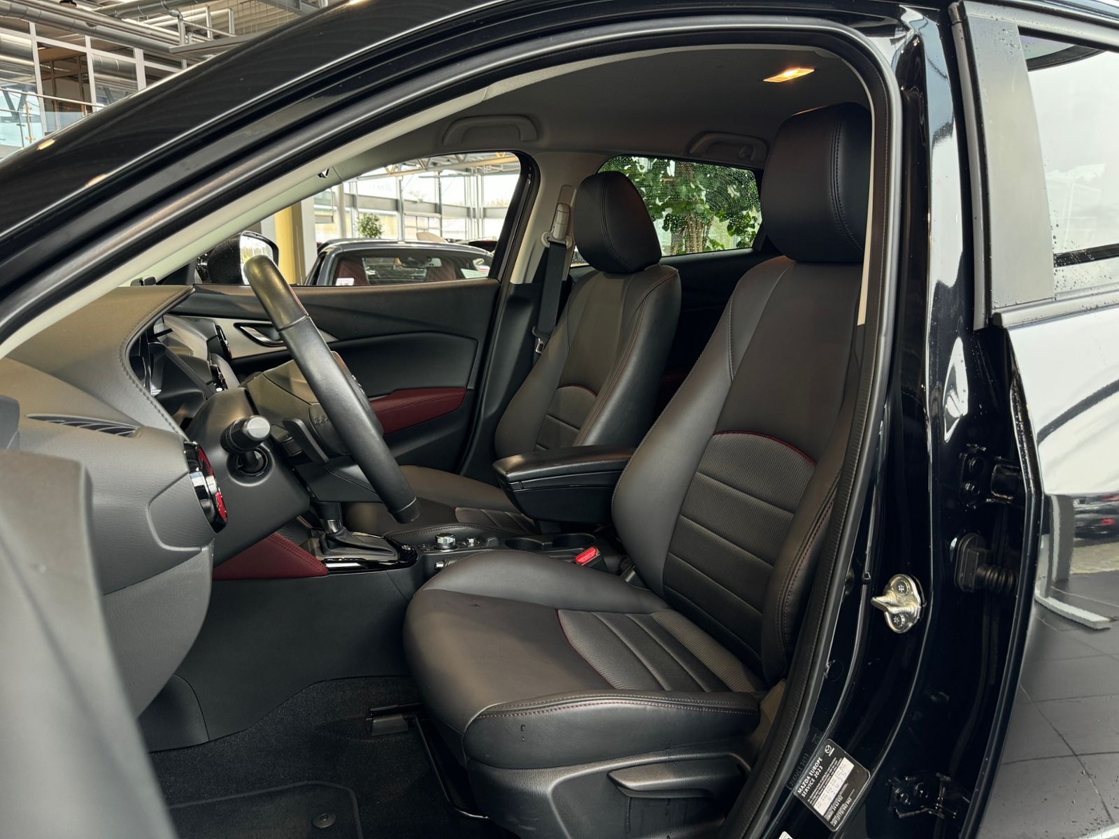 Fahrzeugabbildung Mazda CX-3 Sports-Line AWD LED NAVI RFK