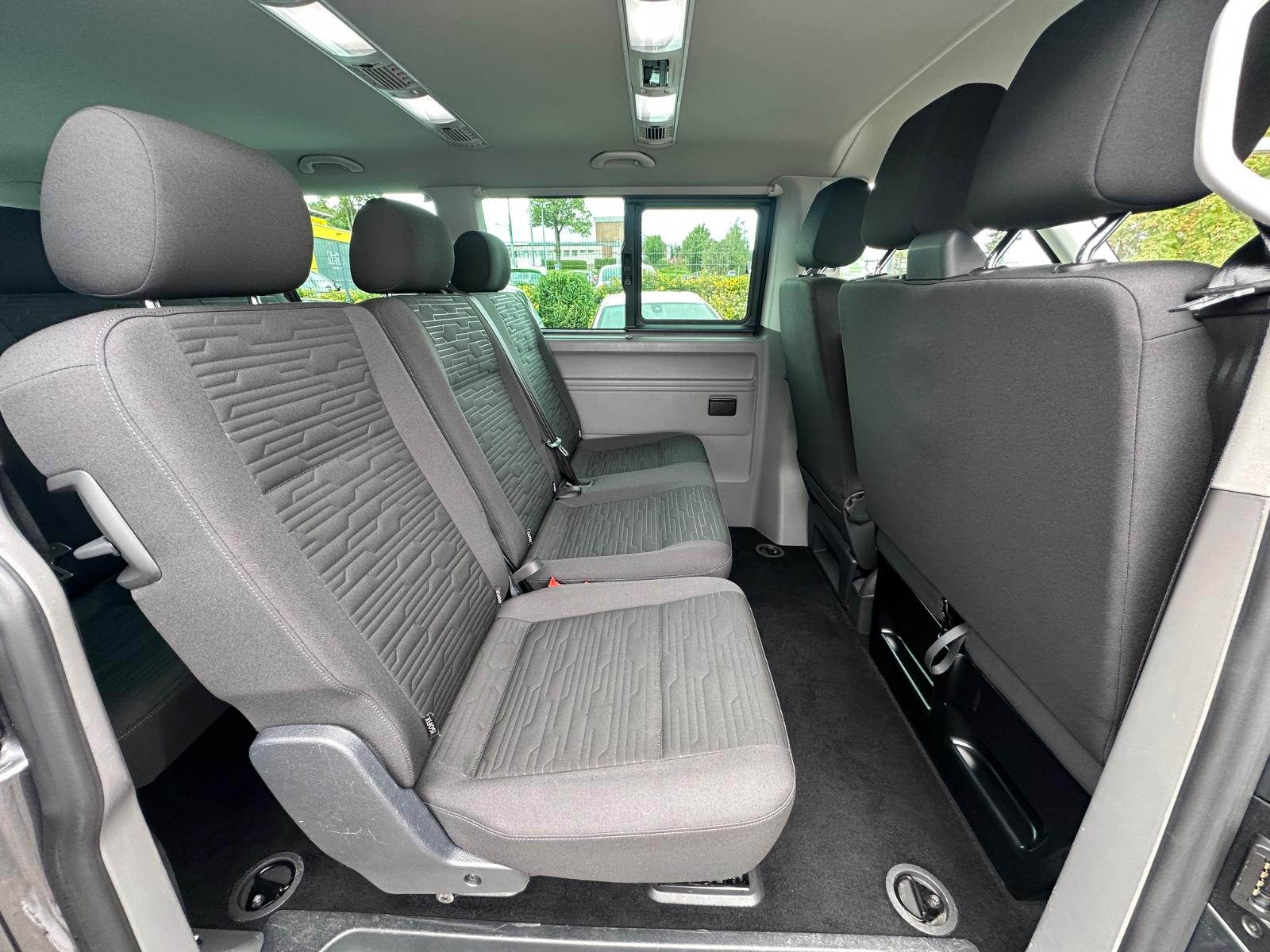 Volkswagen T6.1 Caravelle Comfortline Lang 2.0 TDI DSG AHK