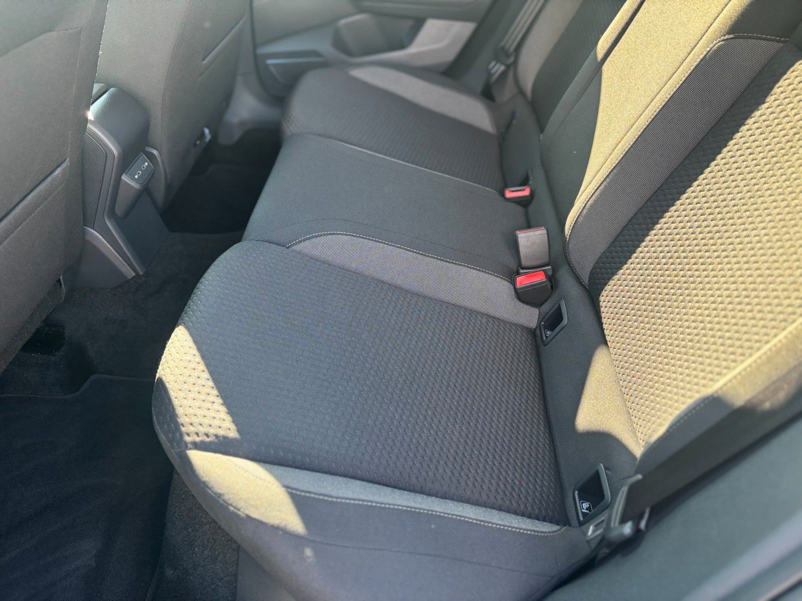Fahrzeugabbildung Volkswagen Polo VI Life