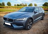 Volvo V60 Cross Country D4 AWD Geartronic  - Volvo V60 Cross Country: mit Anhängerkupplung