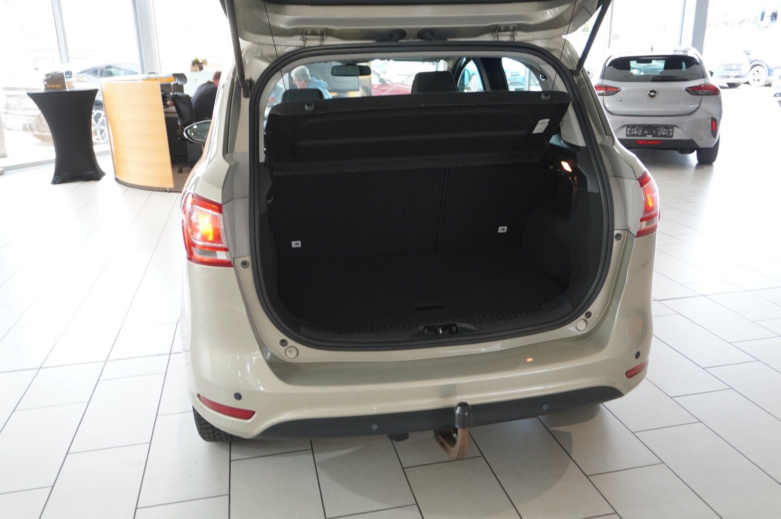 Fahrzeugabbildung Ford B-Max 1.0 TREND KLIMA/PDC/NEBEL/USB/AHK