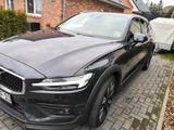 Volvo V60 Cross Country B5 AWD Geartronic - - Volvo V60 Cross Country aus 2020