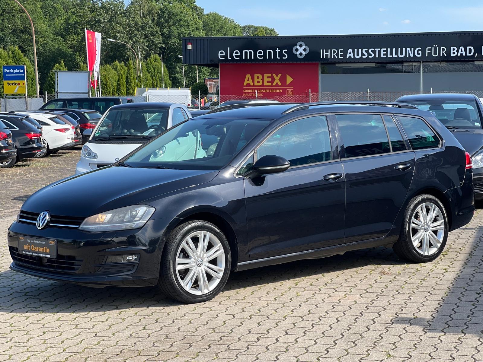 Volkswagen Golf 2013 — interior