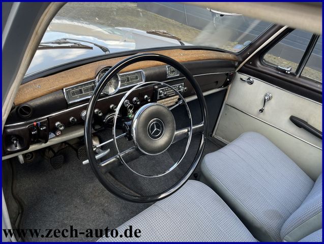 Mercedes-Benz 190 DB * Großes Faltdach * Sehr schöne Ausstrahl