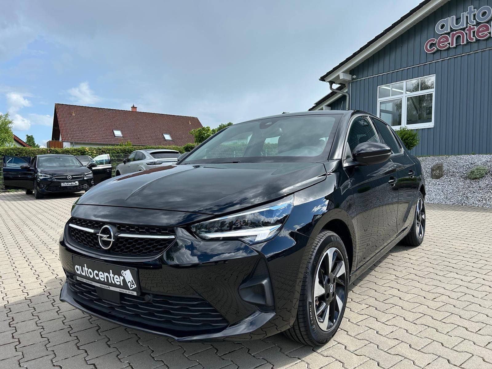 Fahrzeugabbildung Opel Corsa GS Line°50 kWh°LED°Leder°1.Hand°