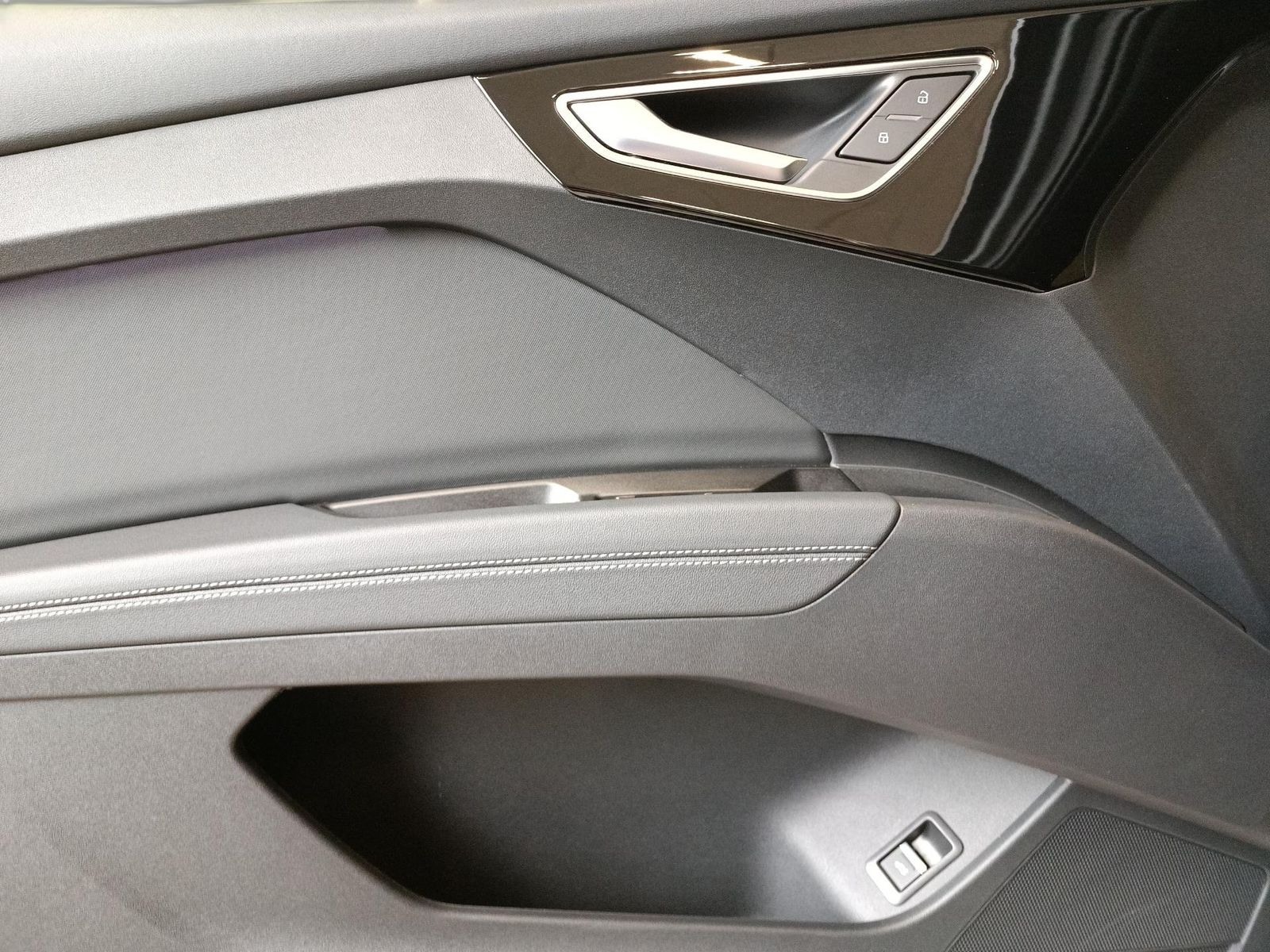Audi Q4 e-tron - Bild 17