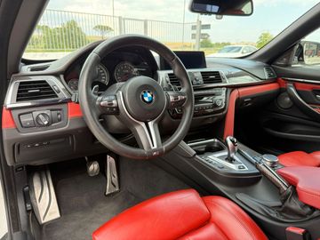BMW M4 - 9