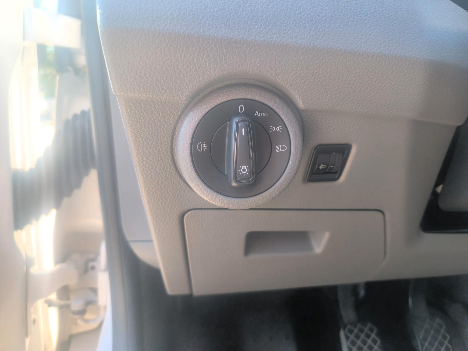 Volkswagen T6 Kombi T6.1 Kombi 2.0TDI 9-Sitzer AHK PDC Sitzheizung, миниатюра 10