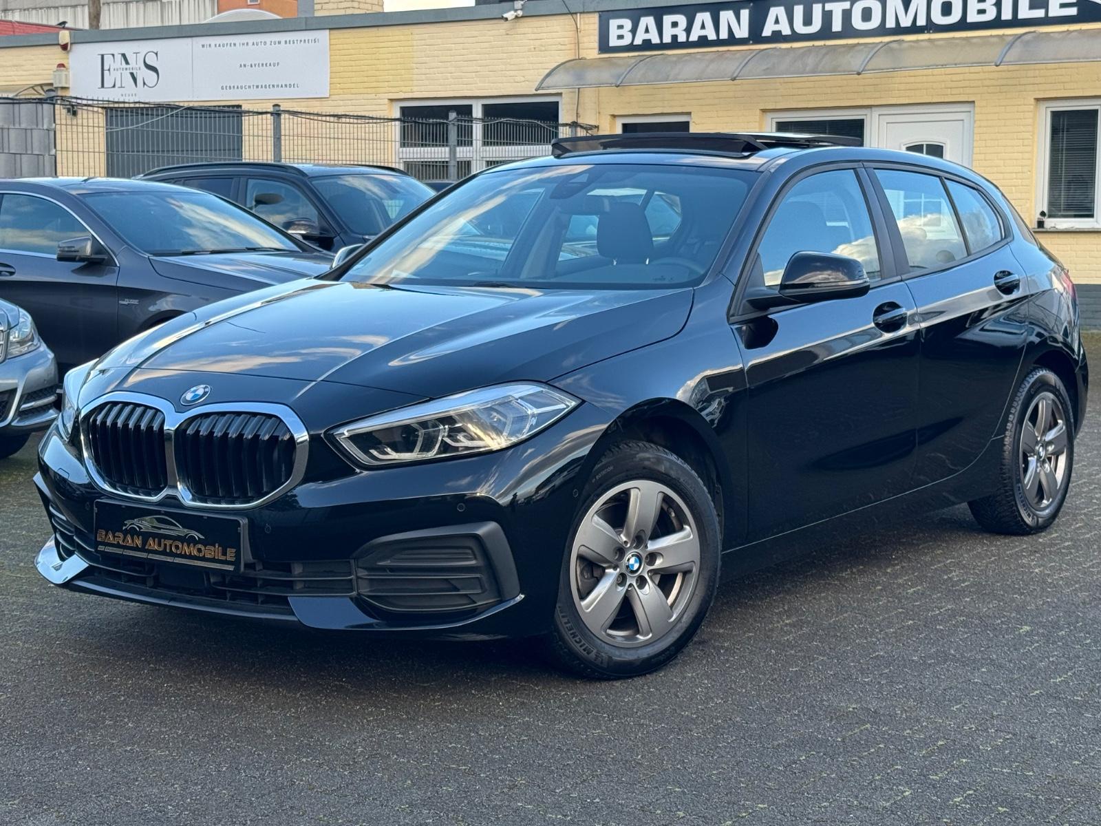 BMW 116 d Panoramadach Kamera Navi Led