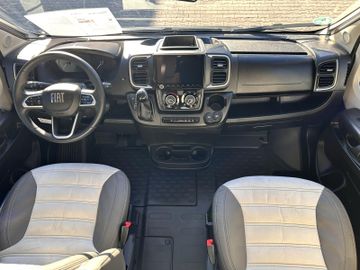 Sunlight Adventure T 69LC 8G Combi 6E SAT TV Heckstützen