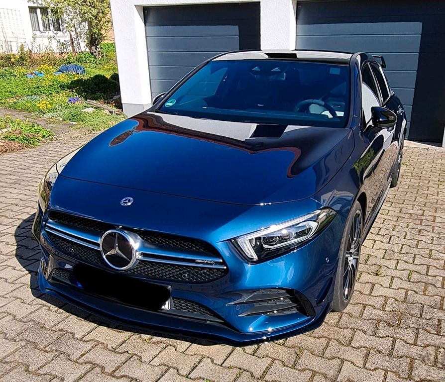 Image of Mercedes-Benz A 35 AMG