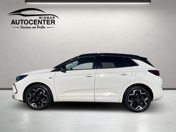 Opel GRANDLAND ULTIMATE HYBRID AT8
