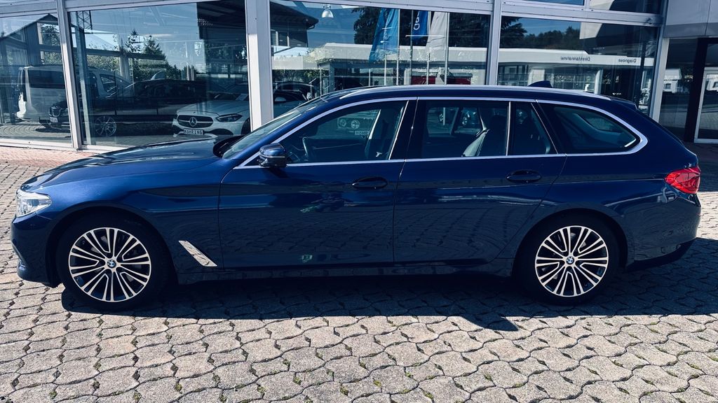 Image of BMW 530