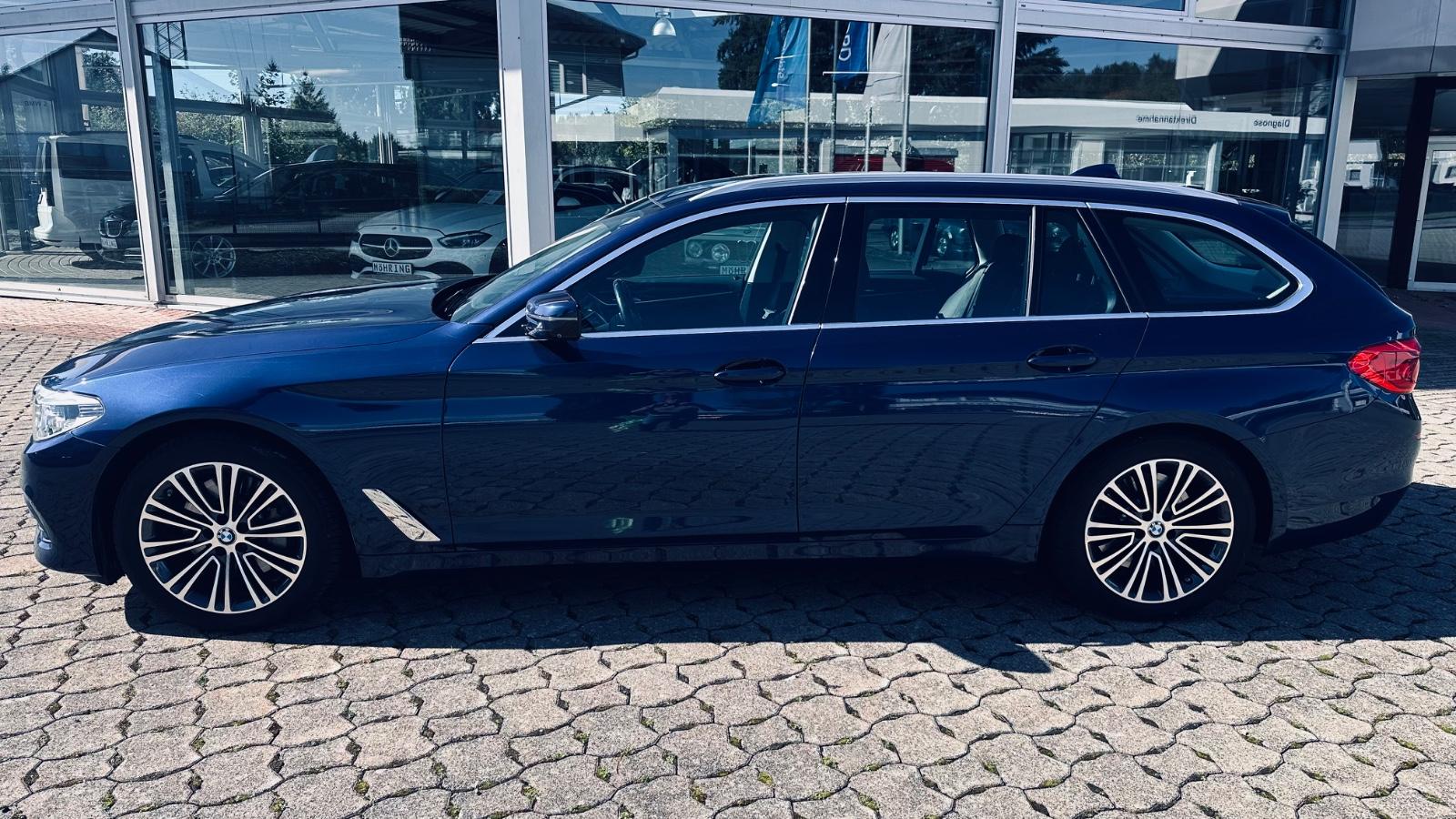 BMW 530 5 Touring 530 d xDrive Sport Line ACC AHK