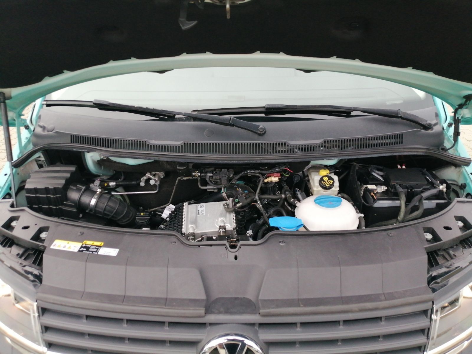 Volkswagen T6 Transporter - Bild 8