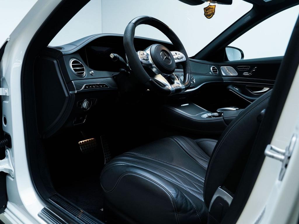 Mercedes-Benz S 63 AMG