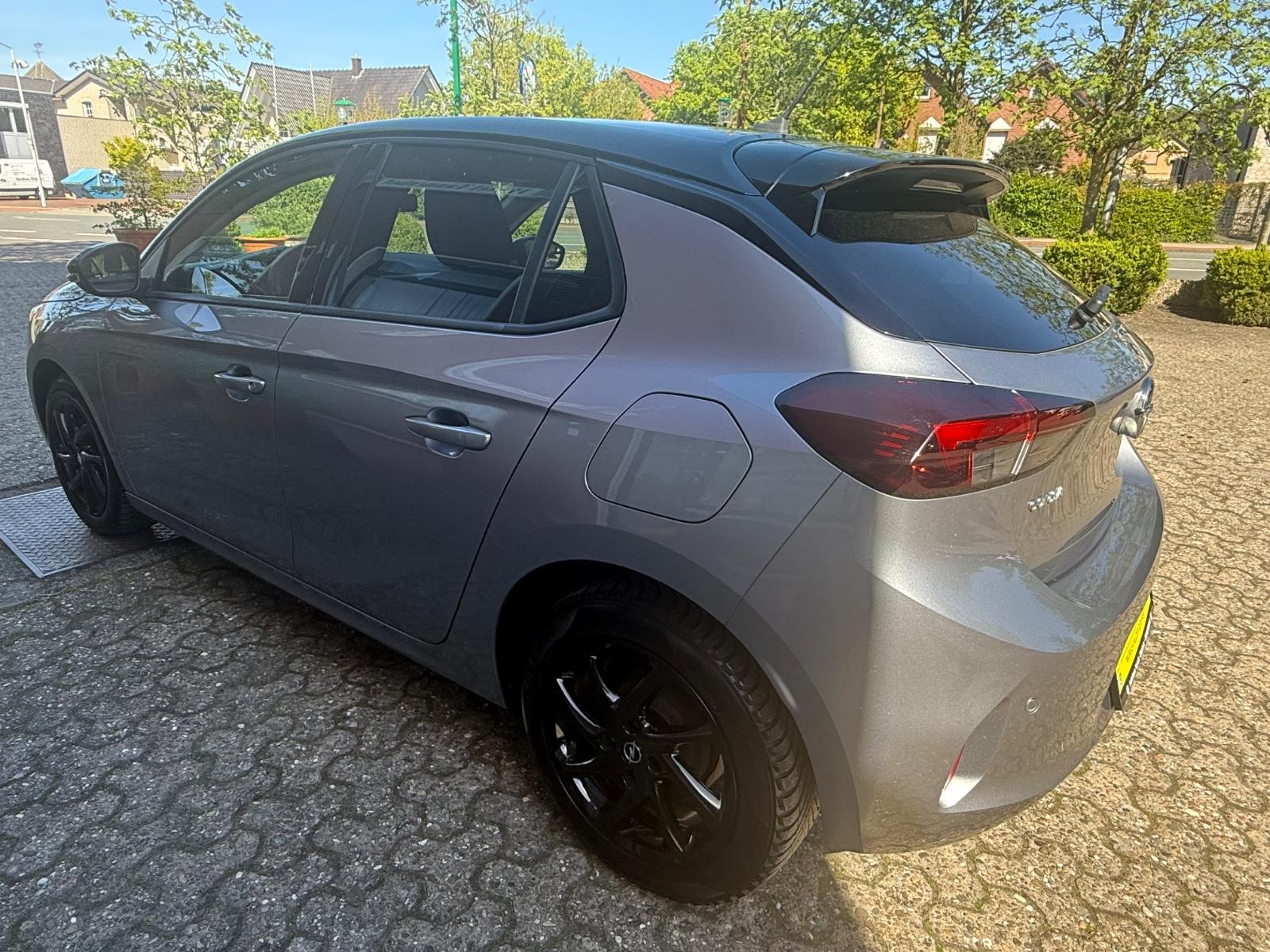 Opel Corsa F 1.2 75PS ALU CARPLAY TEMP EPH NAVI