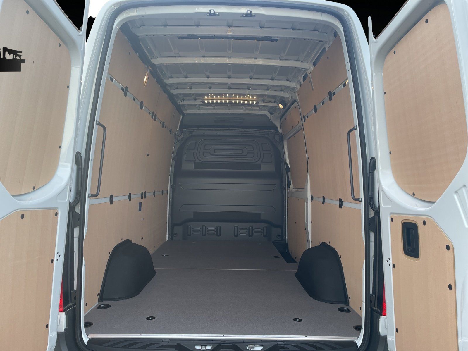 Fahrzeugabbildung Mercedes-Benz Sprinter 315 CDI Kasten PRO Hochdach Standard