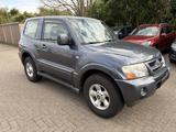 Mitsubishi Pajero 3.2 DI-D Liberty - Mitsubishi Pajero aus 2005 mit Diesel-Antrieb