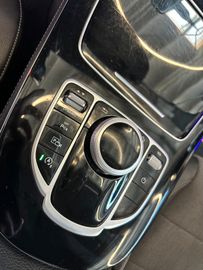 Mercedes-Benz E 400 *4Matic*Avantgarde*Keyless*LED*Kamera*