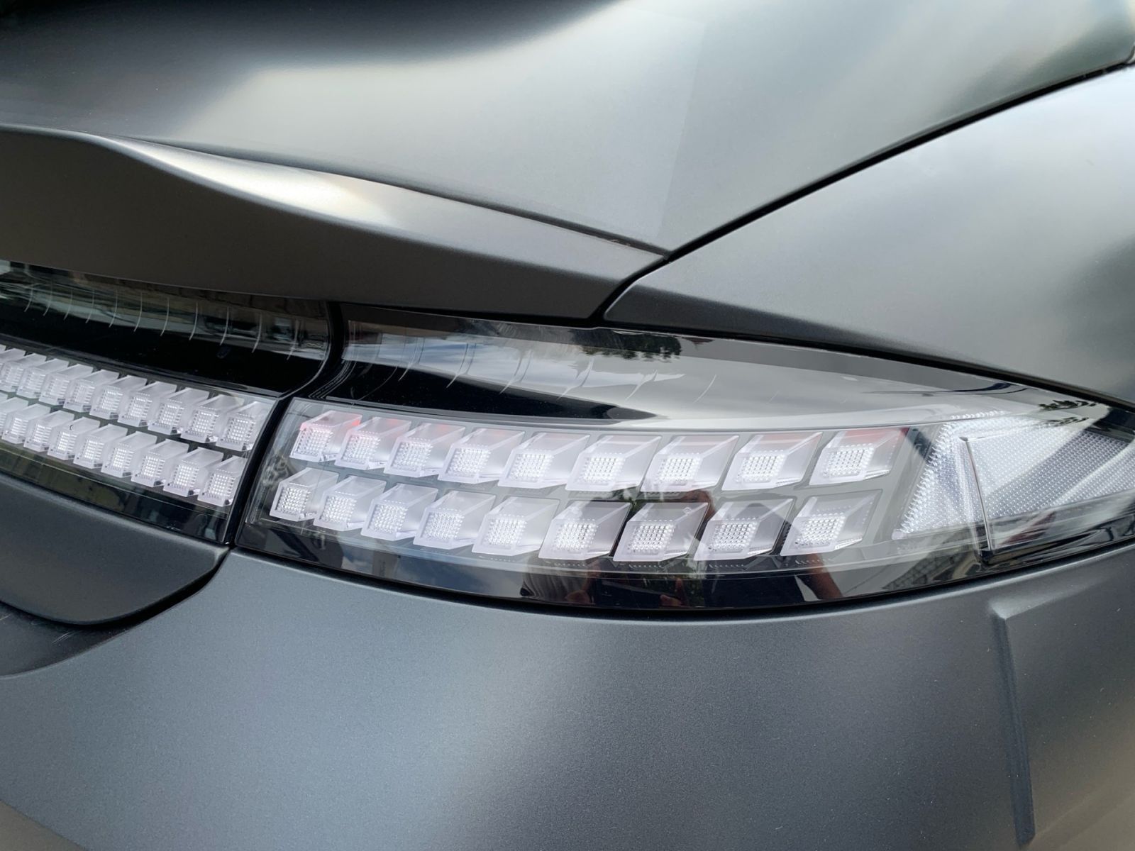 Fahrzeugabbildung Hyundai IONIQ 6 Uniq 77,4 kWh dig.Spiegel Siebedach