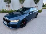 BMW 530d Touring M Sport Pro HUD Stand