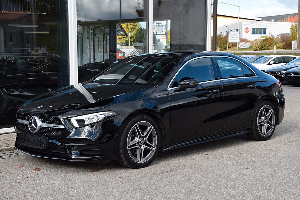Mercedes-Benz A 180 d AMG Line *AMG-Styling*Carplay*LED*Rüc... imagem 2