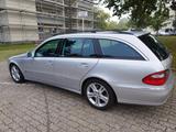 Mercedes-Benz E 220 CDI T AVANTGARDE Avantgarde - gebrauchte Mercedes-Benz E 220 aus dem Jahr 2008