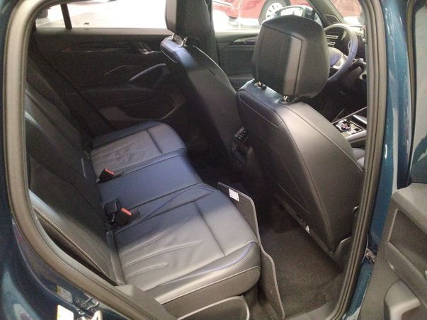 Tiguan 1.5 eHYBRID R LINE IQ.LIGHT+AHK+PANO+ACC