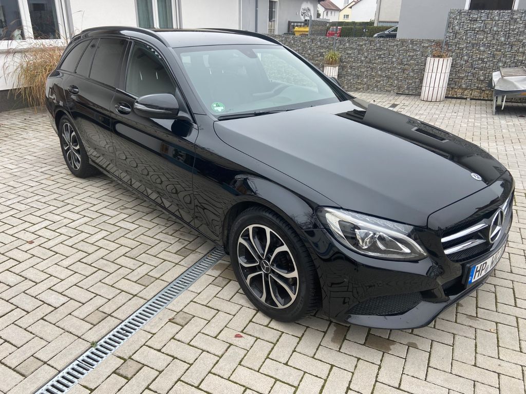 Image of Mercedes-Benz C 200