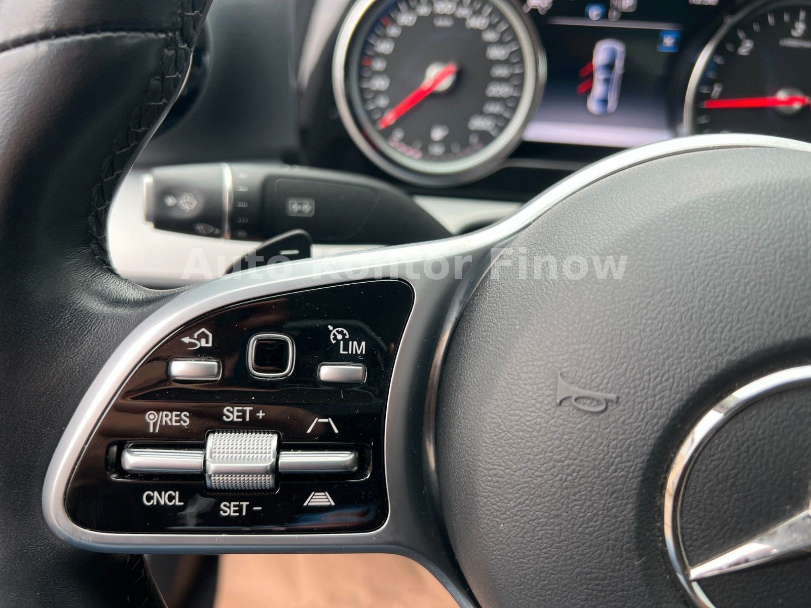 Mercedes-Benz E 220 d Limousine *Rückfahrkamera*Multibeam-LED* foto 10