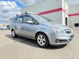 Opel Zafira B 2.2 Direct 7 SITZER Temp Speedlimiter e - Opel Zafira in Leverkusen