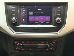 SEAT Arona Xcellence|Automatik|LED|SHZ|PDC|Apple CarP SEAT Arona Xcellence|Automatik|LED|SHZ|PDC|Apple CarP