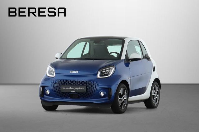 Smart fortwo EQ passion Pano Kamera LED Winter 22 kW