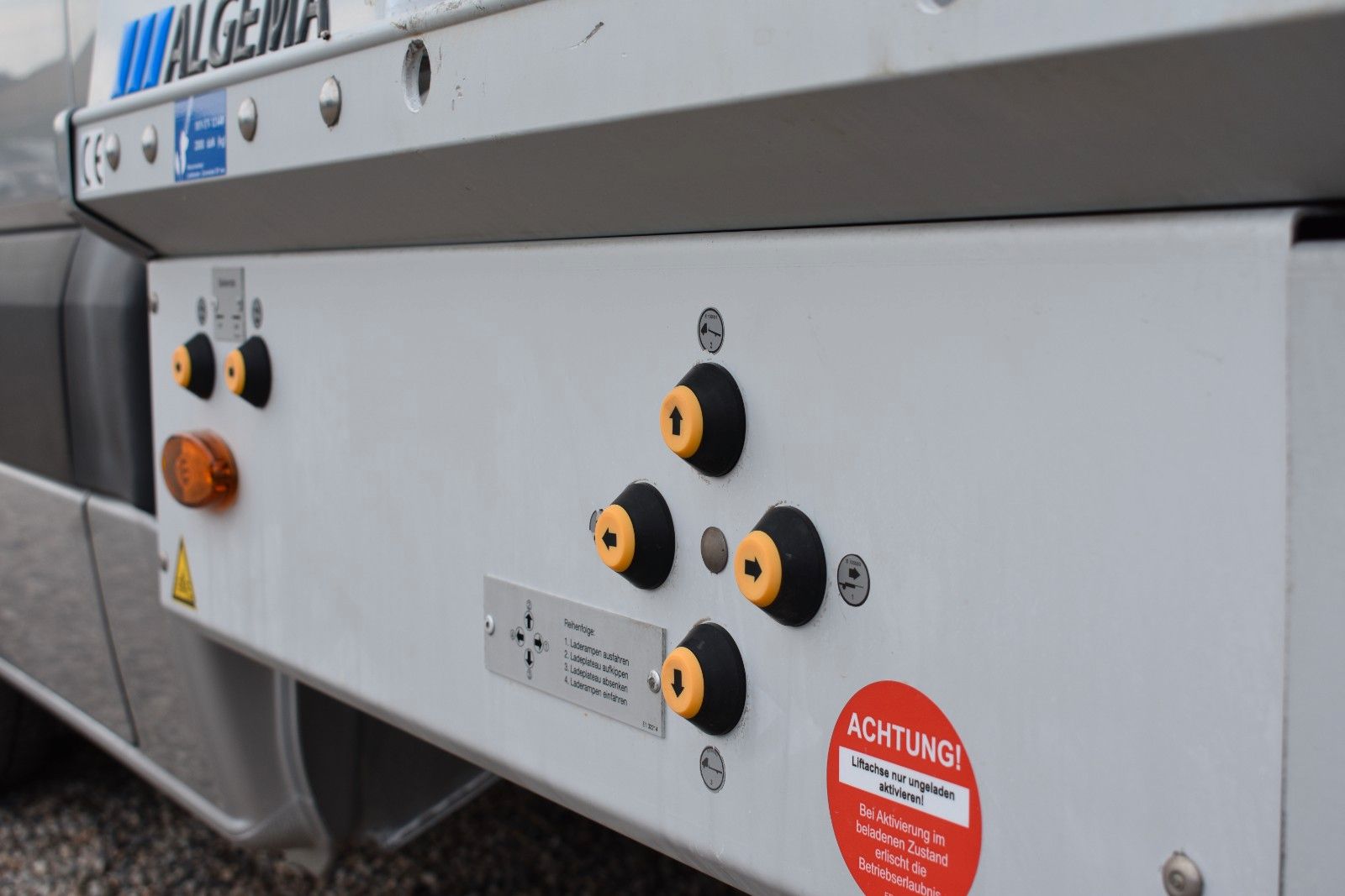 Fahrzeugabbildung Algema Sprinter II Algema Motor Neu 15T Rechnun 319 CDI