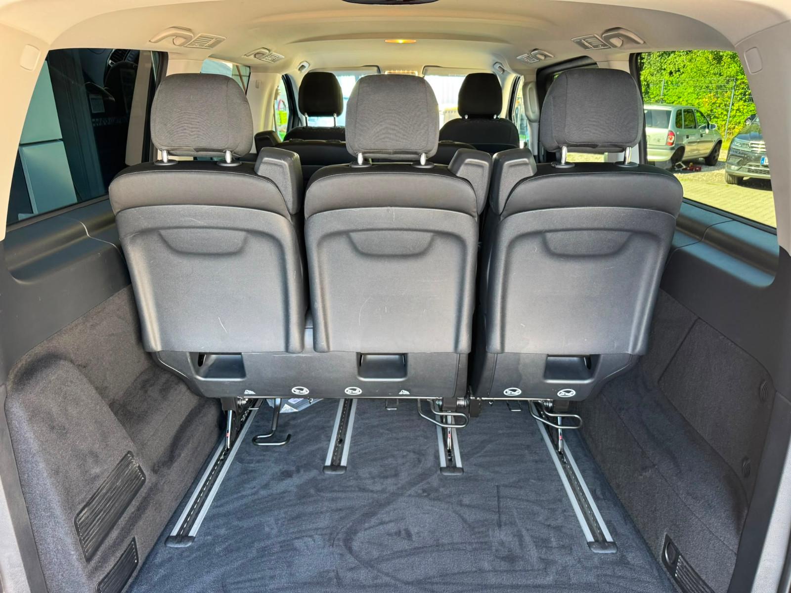 Mercedes-Benz Vito Tourer 116 CDI  lang Edition ACC AHK NAV
