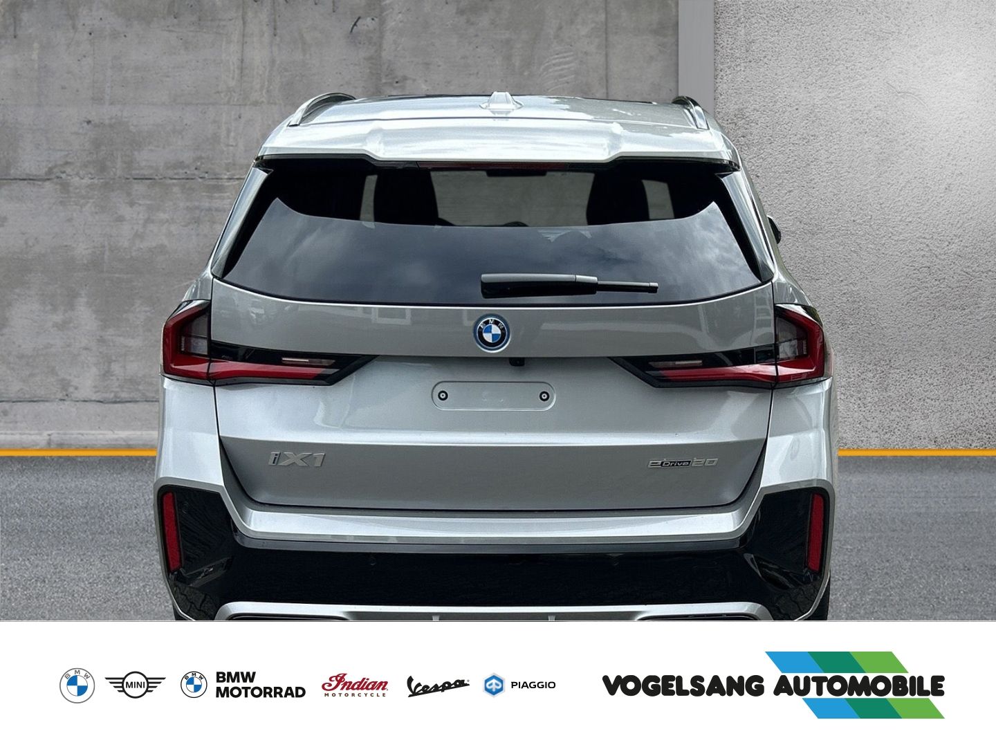 Fahrzeugabbildung BMW iX1 20 eDrive M Sport eDrive20 M Sport Sportpake