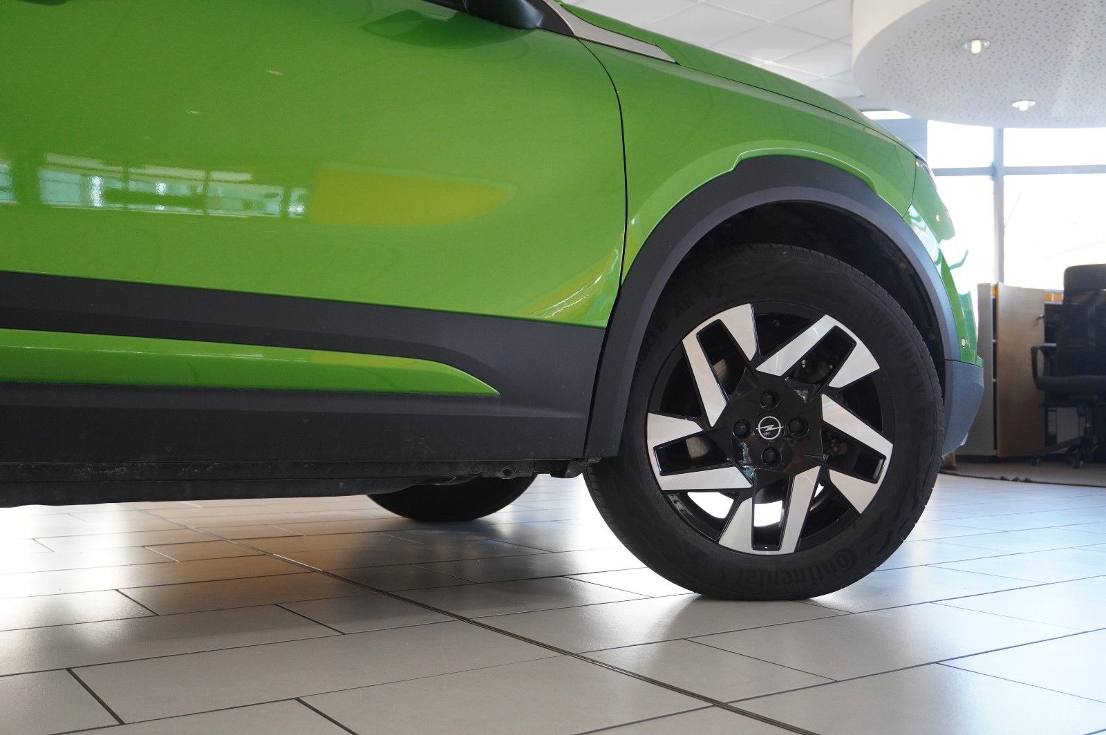 Fahrzeugabbildung Opel Mokka-e ELEGANCE 3-PHASIG NAVI/LED/KAMERA/DAB+