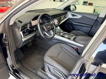 Audi Q8 - 10
