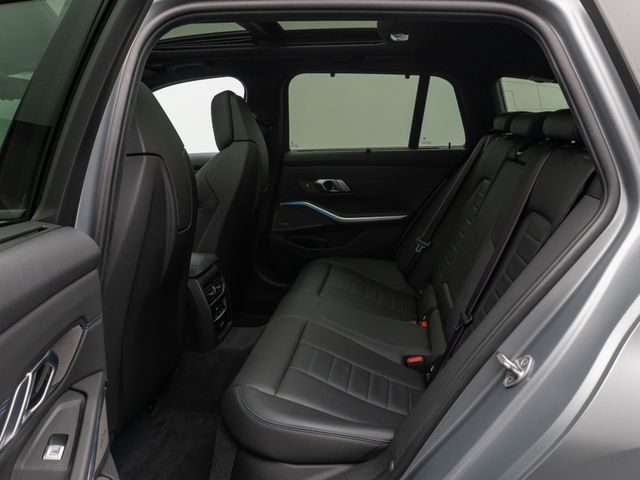 Foto Nummer 26: BMW 340i