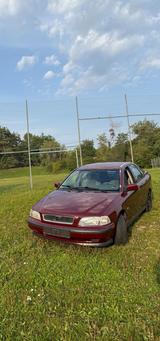 Volvo S40 1.6l bj.1998 - Volvo S40 von privat
