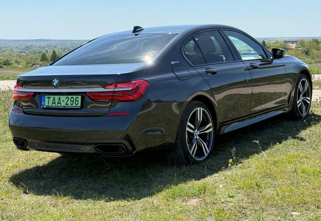 BMW 740e iPerformance -