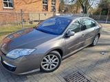 Renault Laguna Initiale dCi 150 FAP Automatik Initiale - Renault Laguna: Initiale