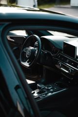 Audi S4 3.0 TFSI tiptronic quattro,Service,bremse neu - Audi S4 mit Benzin-Antrieb: Limousine